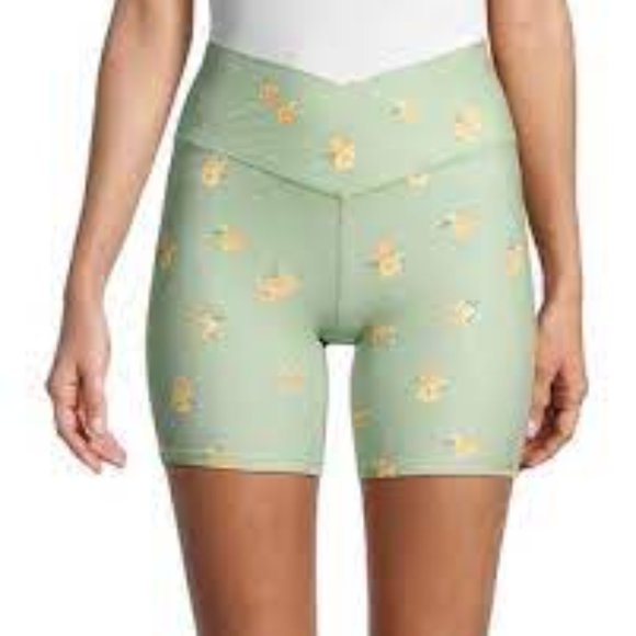 WeWoreWhat Floral Bandeau Sports Bra and Crossover Shorts Workout Set - Picture 2 of 2